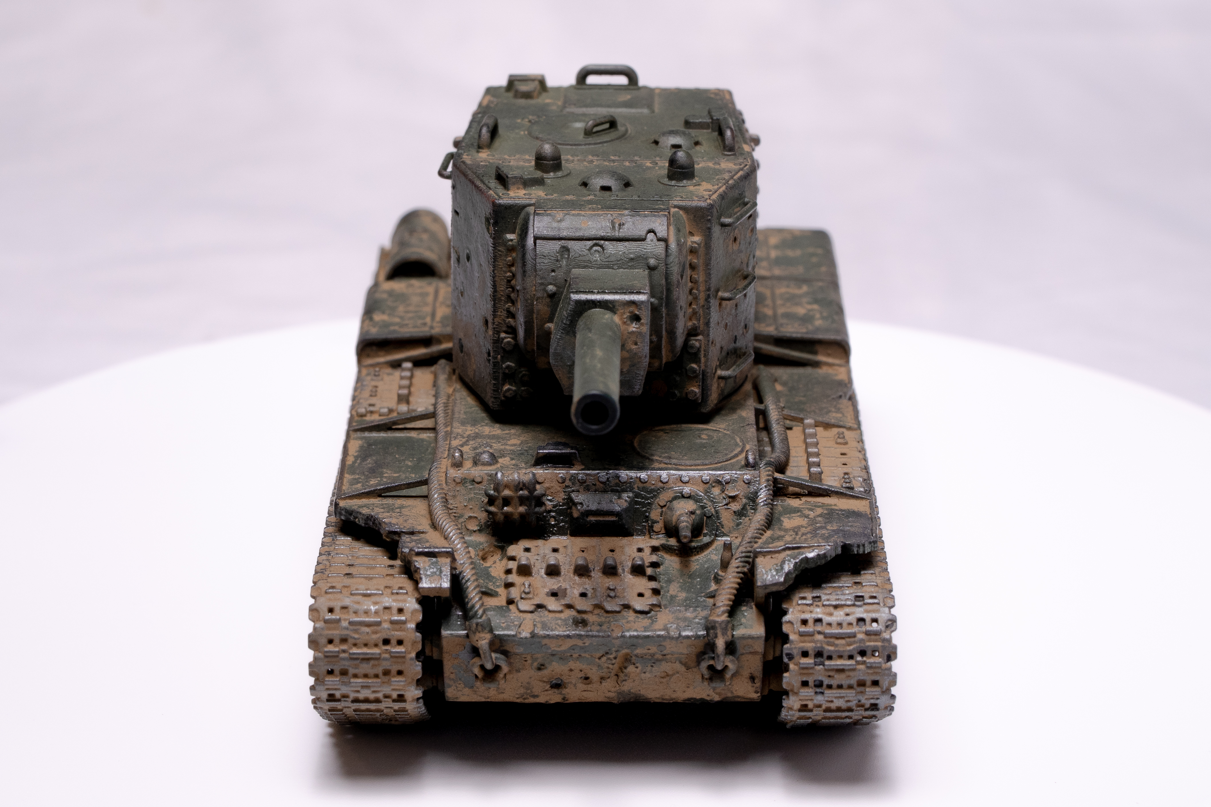 KV-2 scale model